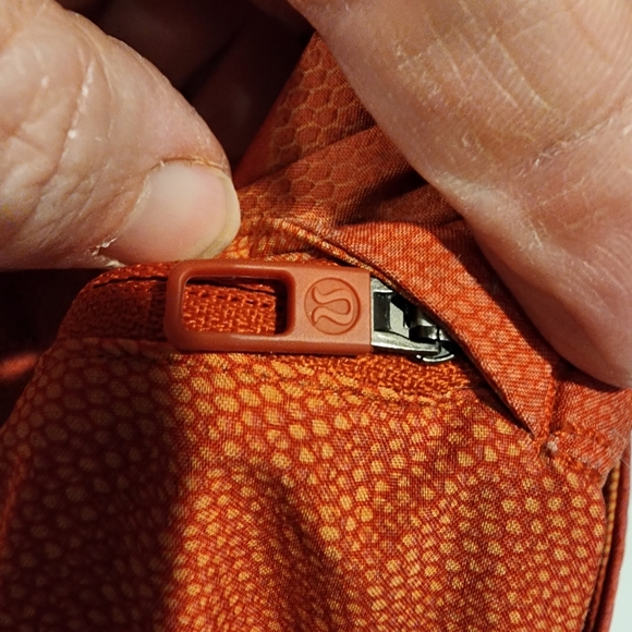 Lululemon Men's Shorts Mesh Mash Orange Multi Shorts Classic Fit XL - Picture 9 of 13